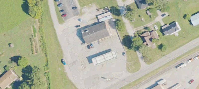 305 Moorefield Rd