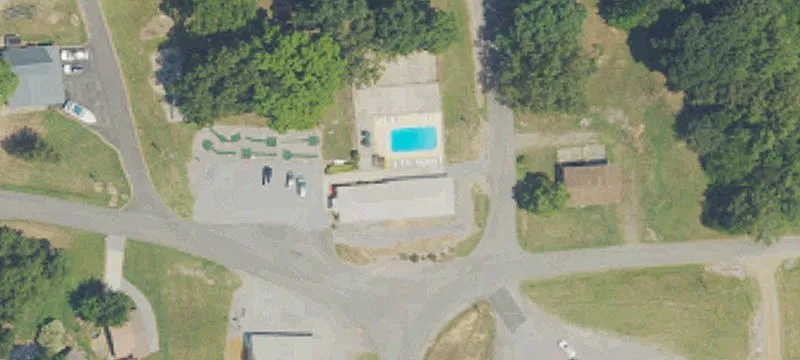 495 Pirates Cv Rd