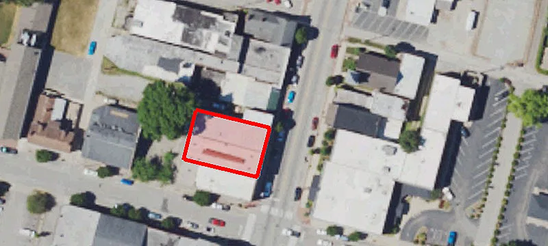 212 3rd St