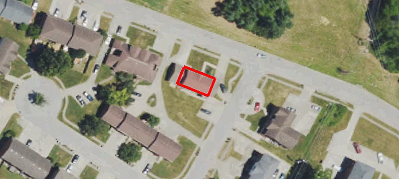 112 Shamrock Ln
