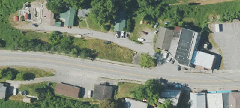 22122 Main St