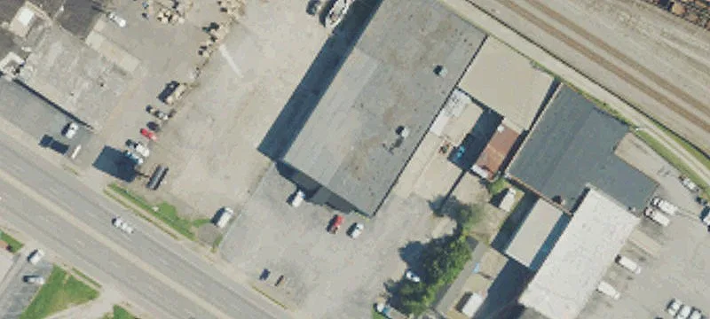 2413 Greenup Ave
