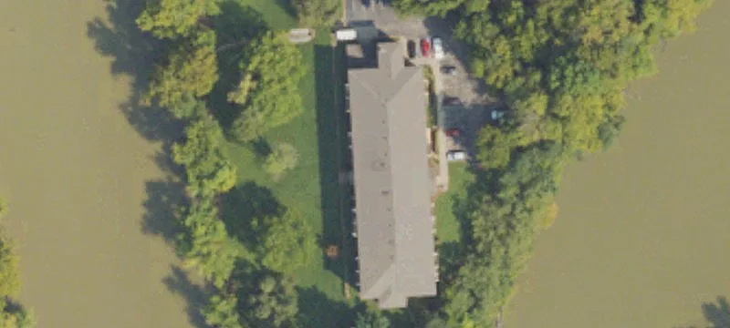 102 Houston St