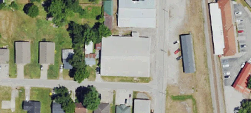 201 Lester St
