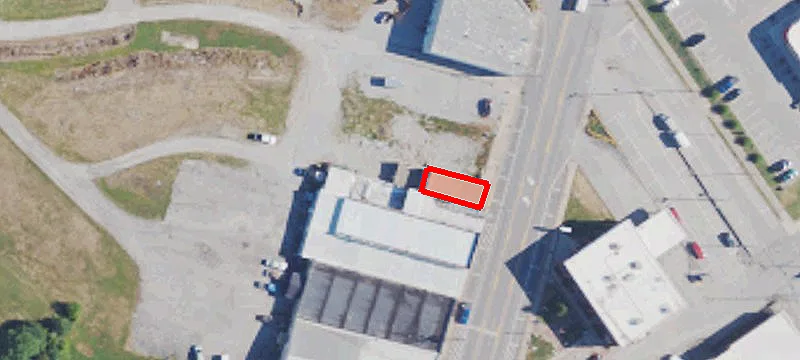 5221 Main St