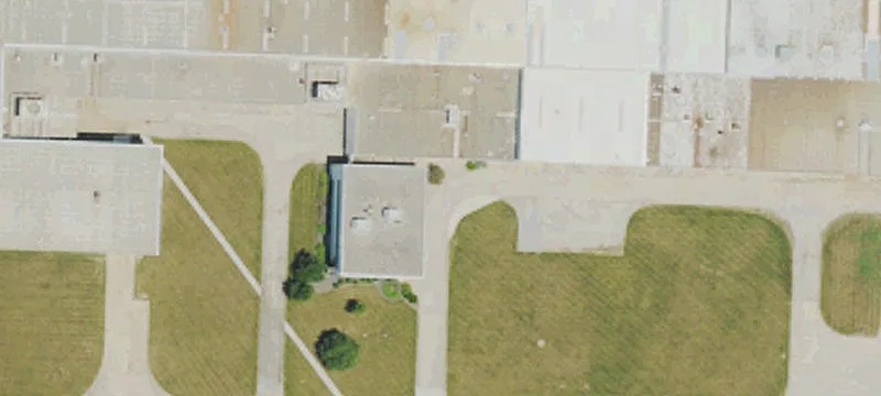 2000 Isaac Shelby Dr