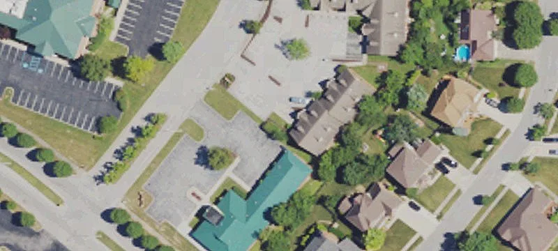 302 Highland Park Dr