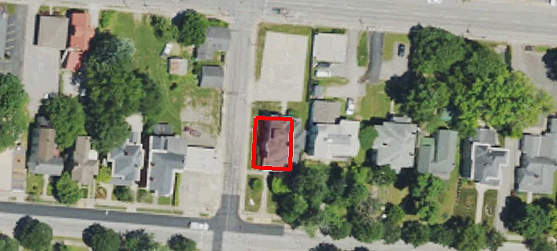 931 Main St