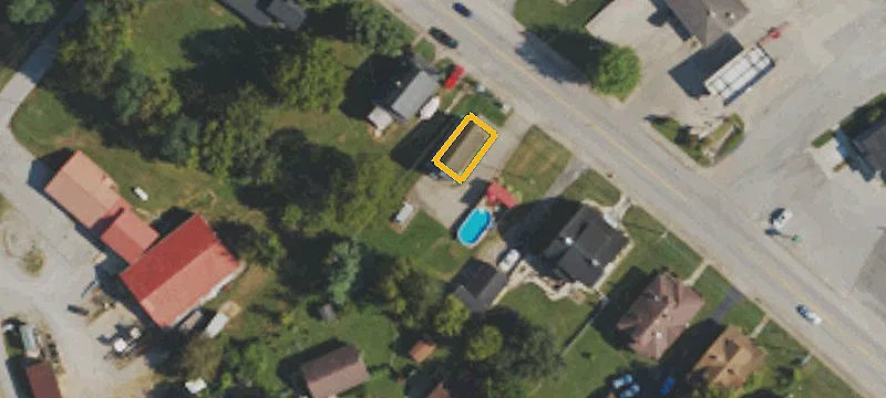 3304 Main St