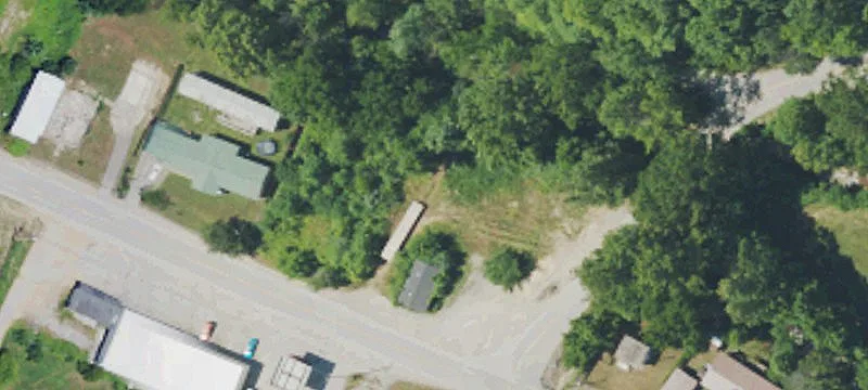33104 Hwy 421