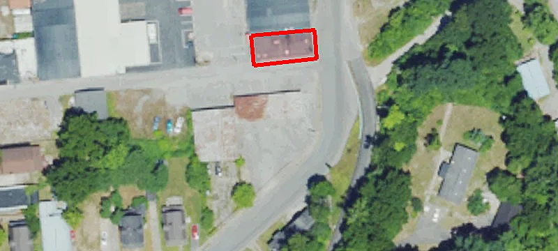 229 Chester Ave