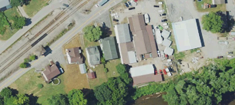 381 Hwy 413
