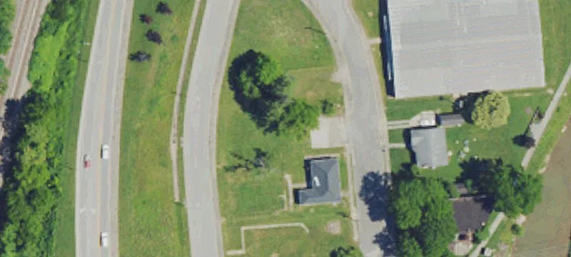 504 Bell Ave