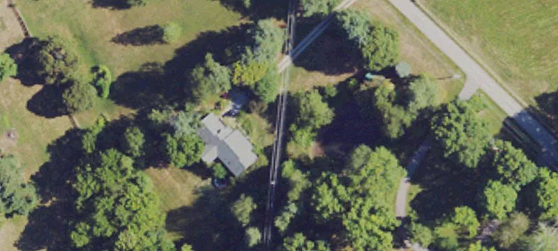 3304 Camden Ln
