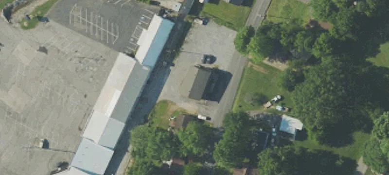 429 College St