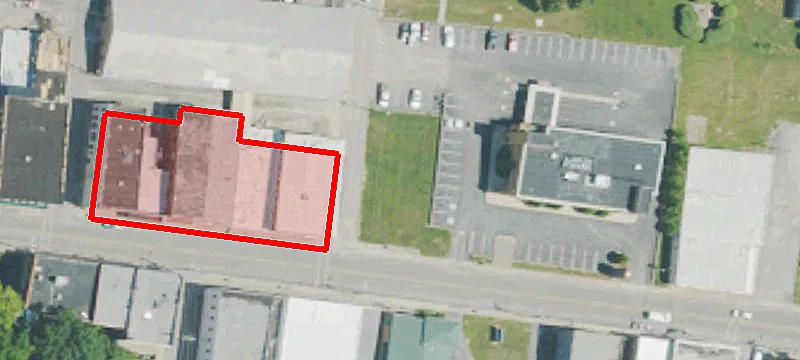 200 Main St