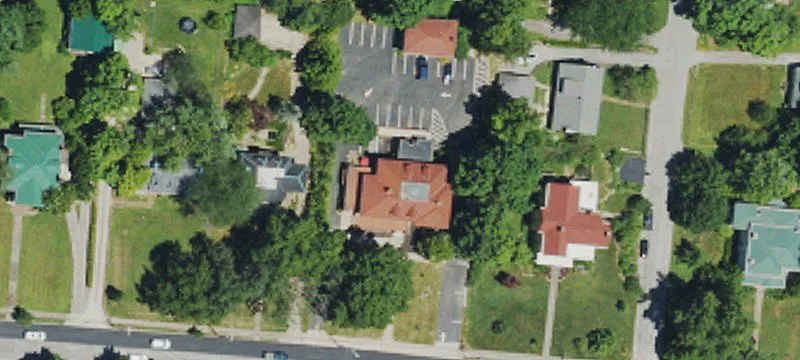 1185 Main St