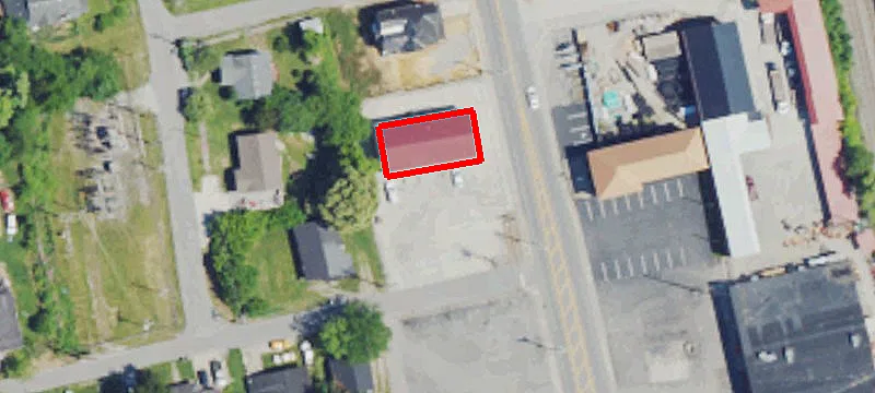 1304 Main St