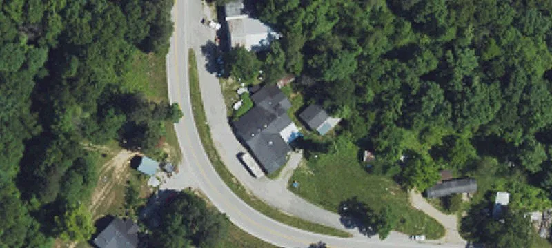 2628 Hwy 52nd W