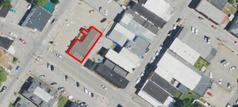 719 Main St