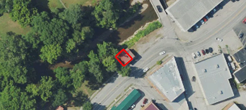Nolan St