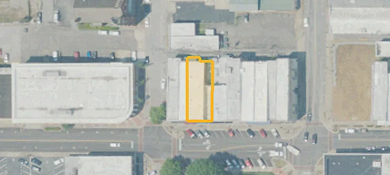 416 Main St