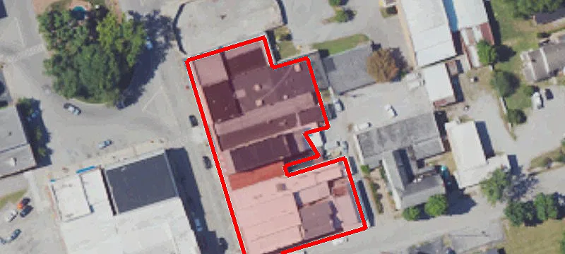 141 Main St