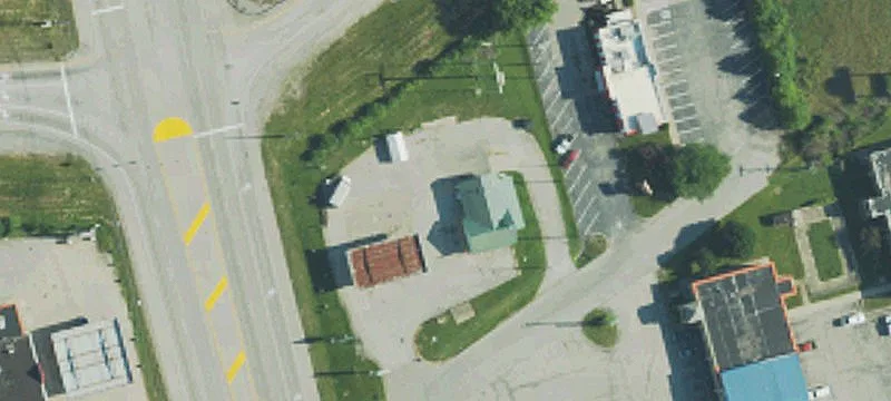 711 Maysville Rd