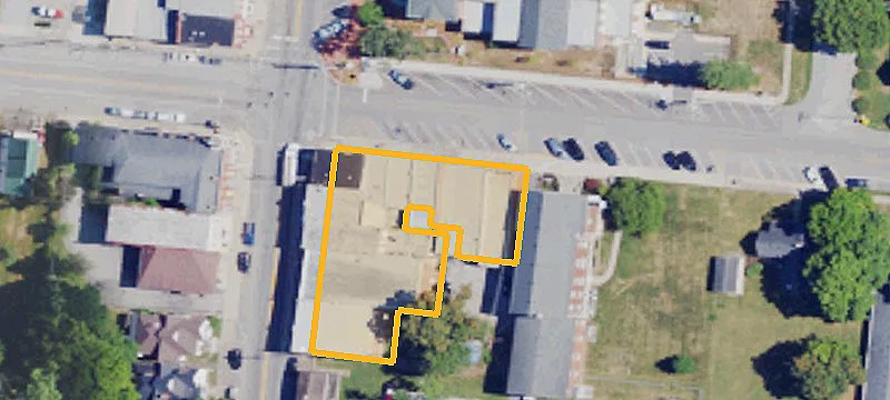 23 Cross Main St