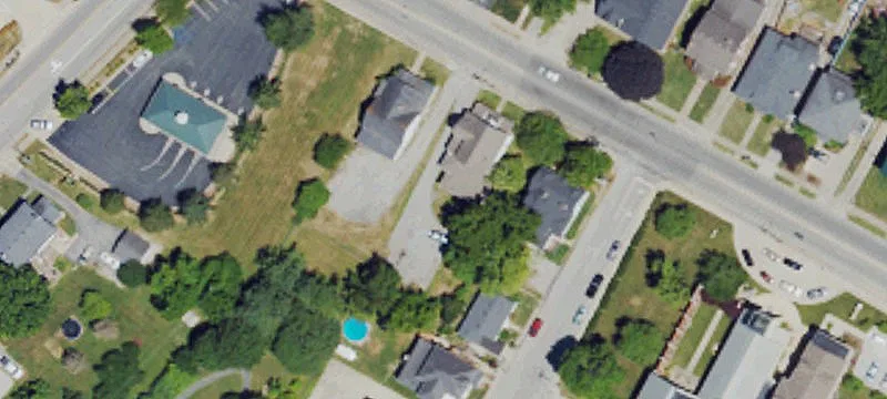 708 Main St