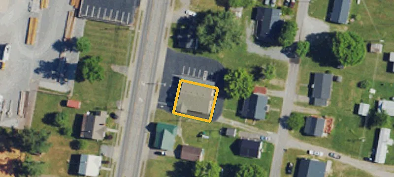 910 Main St