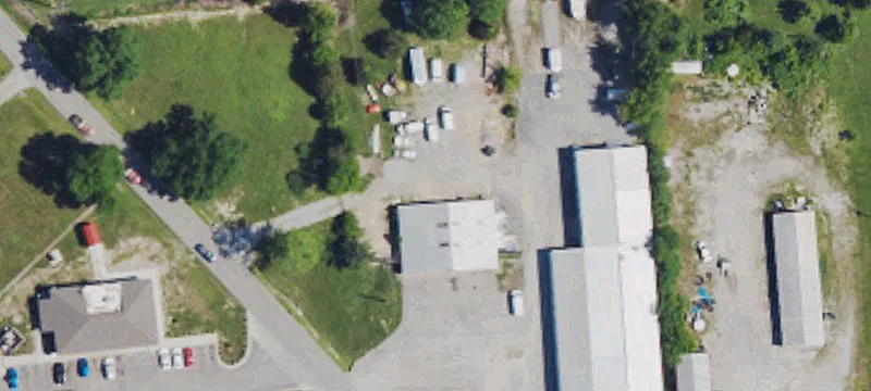 105 Moberly Rd