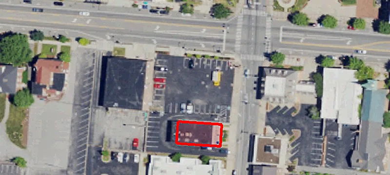402 Main St