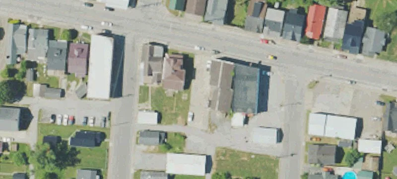 1006 Frst Ave