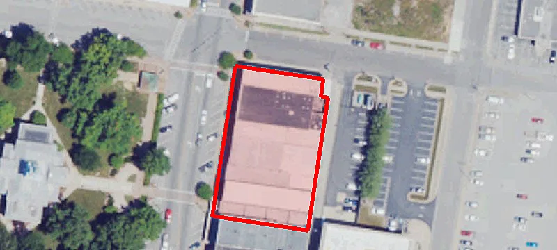 122 Main St