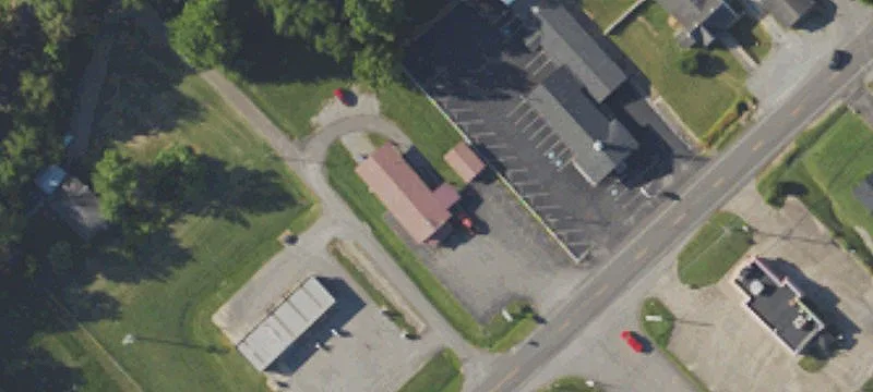 411 Main St
