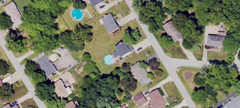 1112 Hollendale Way