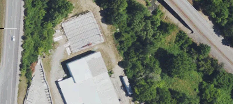 1075 Commercial Dr