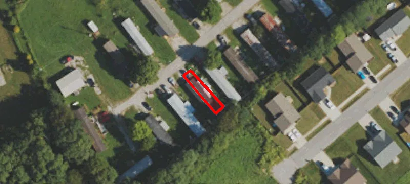 3160 Main St