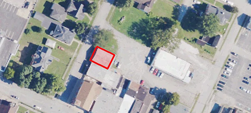 Maple Ave
