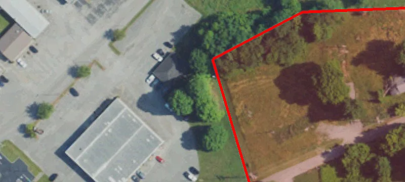105 Foothills Ave