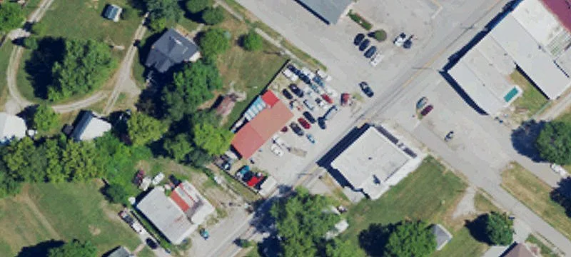 1229 Main St