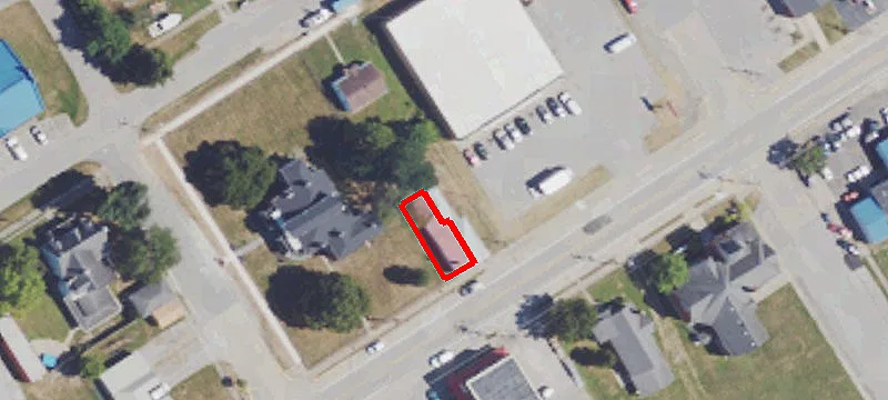 201 Main St