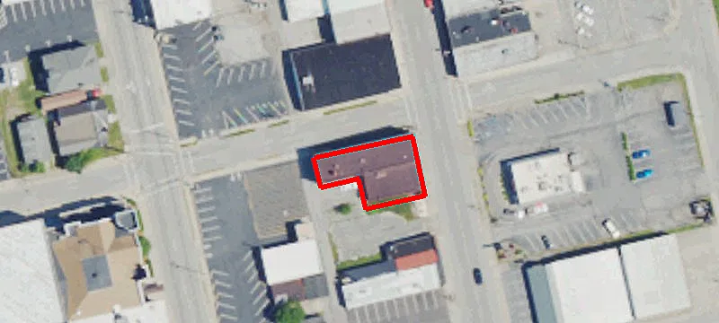 400 Main St