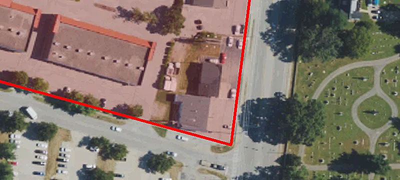 5 Broadway St