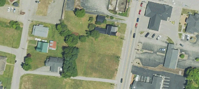 471 Main St