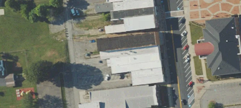 129 Main St