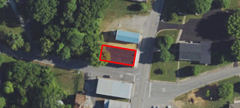303 Main St
