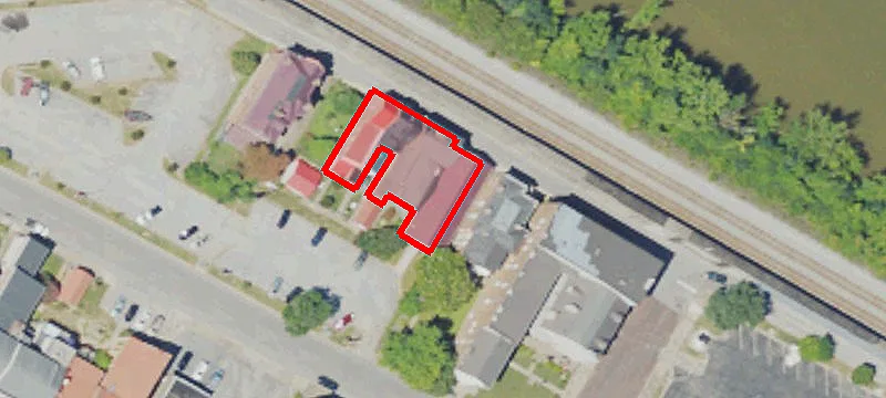 110 Frnt St