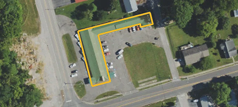 24000 Louisville Rd